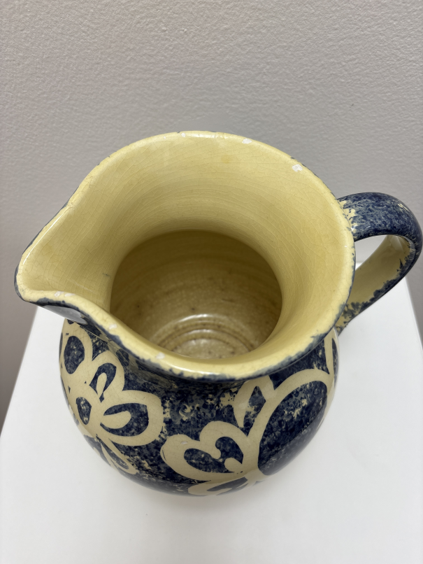 Decor pitcher