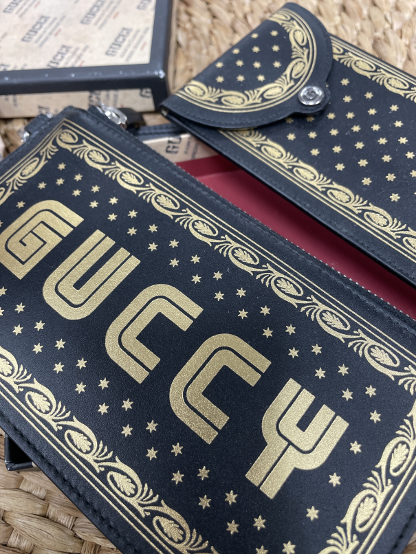 Purses wrislet + eye case