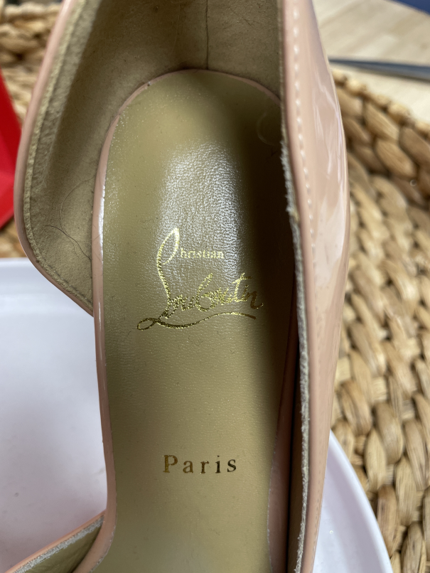 Shoes high heels