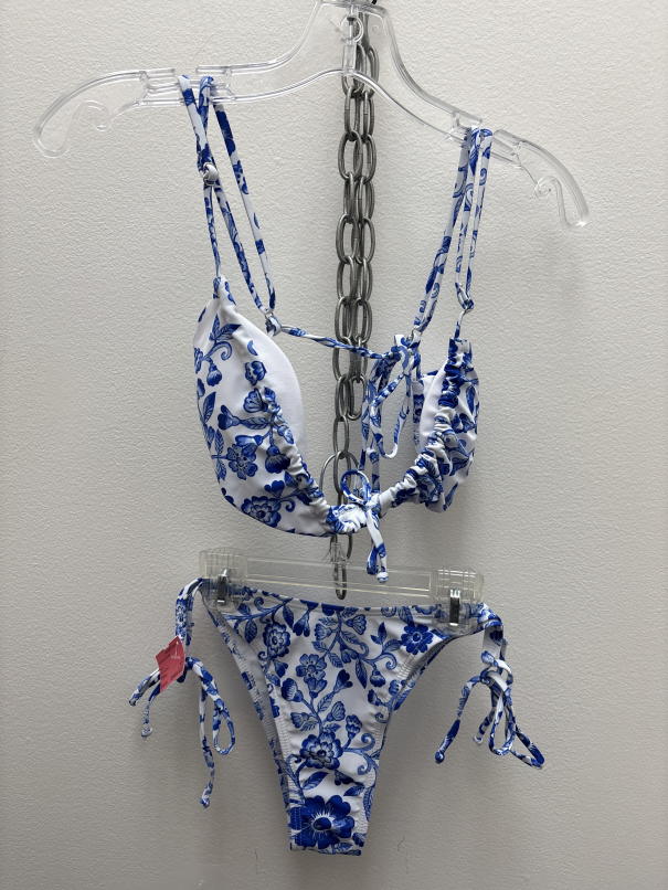 Women's Swim
