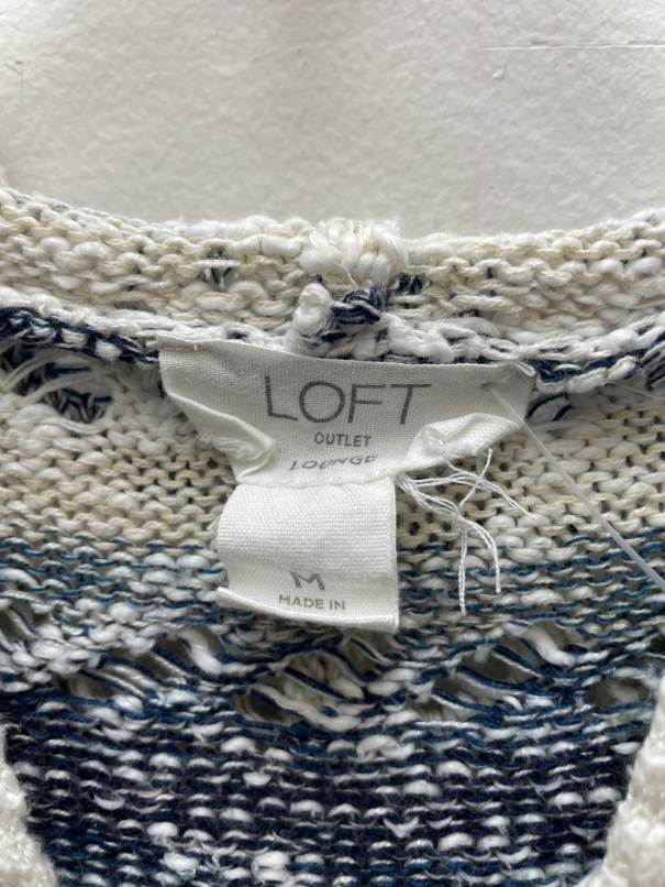 Women's sweater