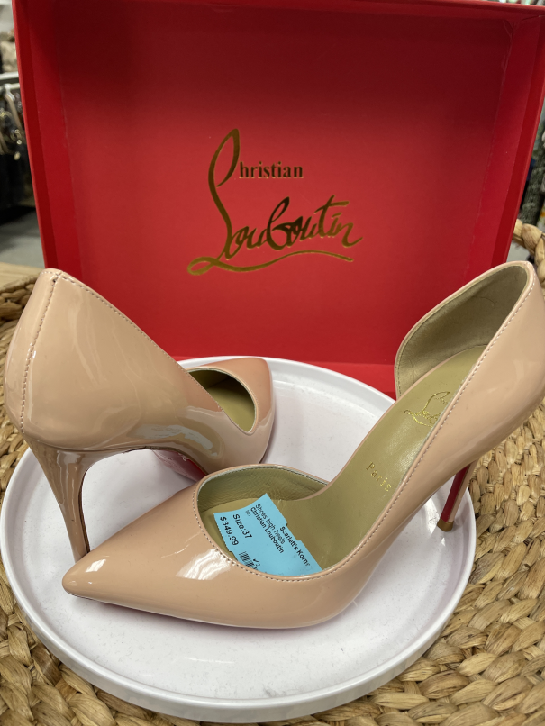 Shoes high heels