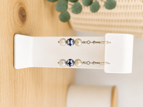 Jewelry earrings