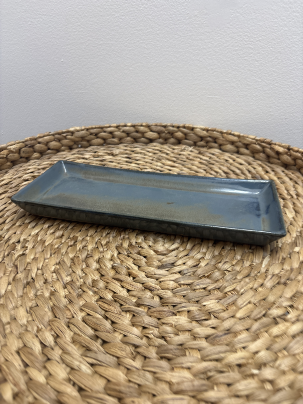 tray