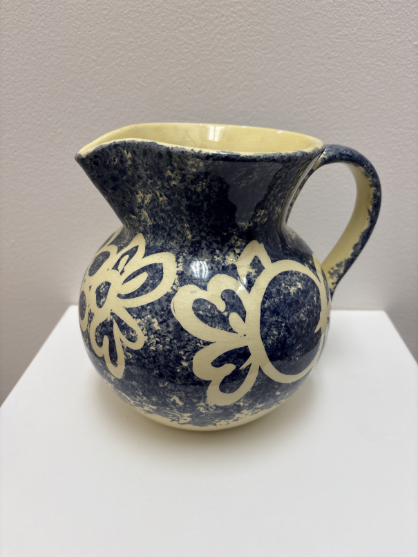 Decor pitcher