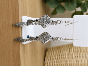Jewelry earrings