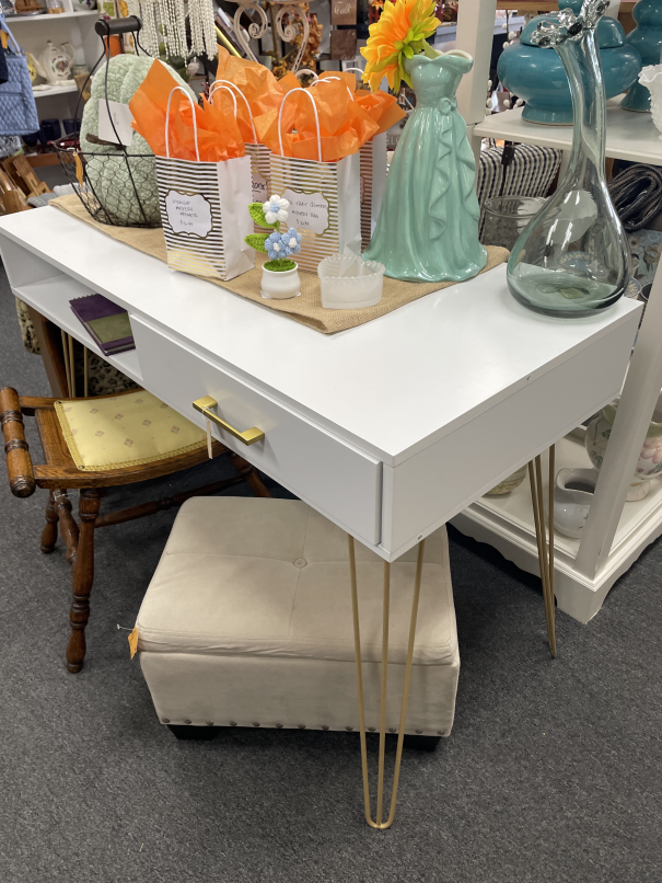 Furniture Desk